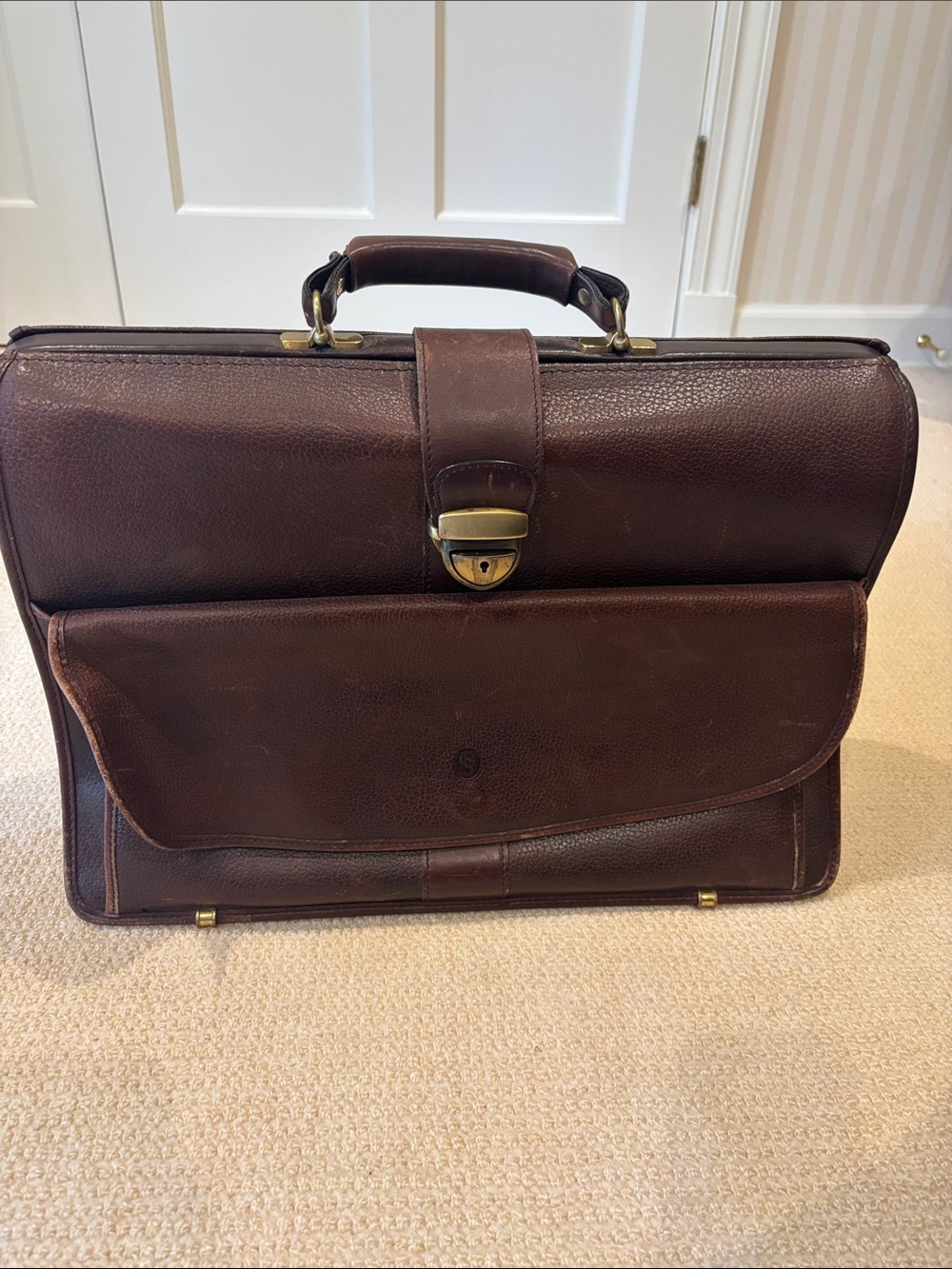 Classic Brown Leather Briefcase Travel Bag - Vintage